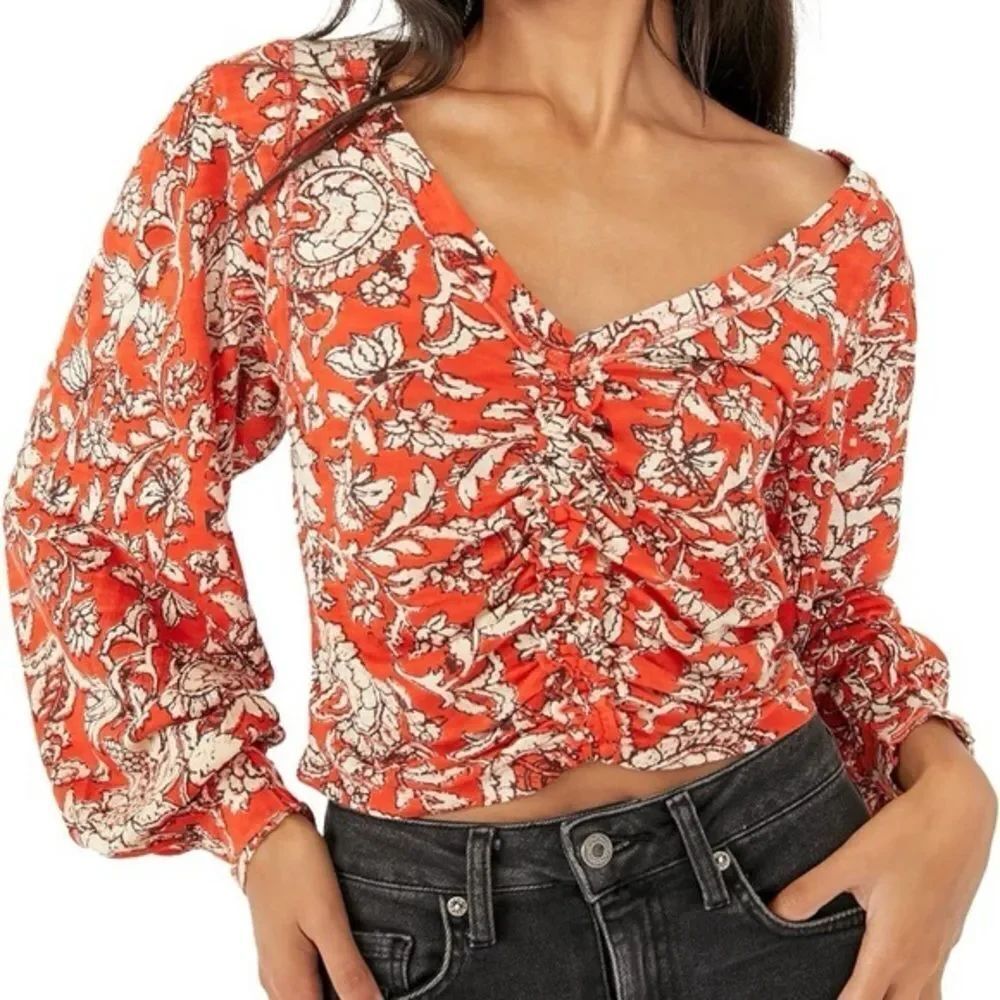 Free people | say the word | Floral Ruched Red Top | medium